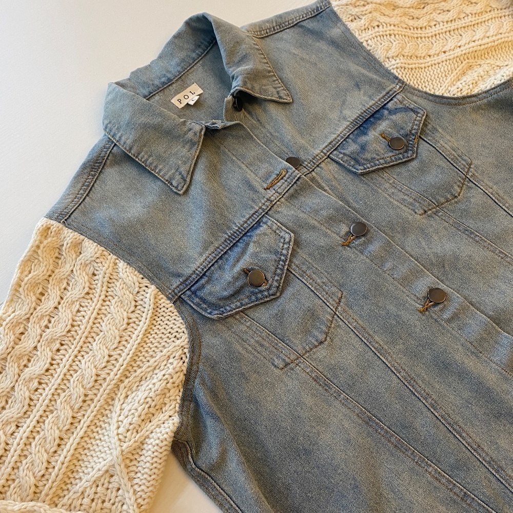 POL Light Wash Denim Jacket Knit Sweater Sleeves Size Large - Picture 4 of 16